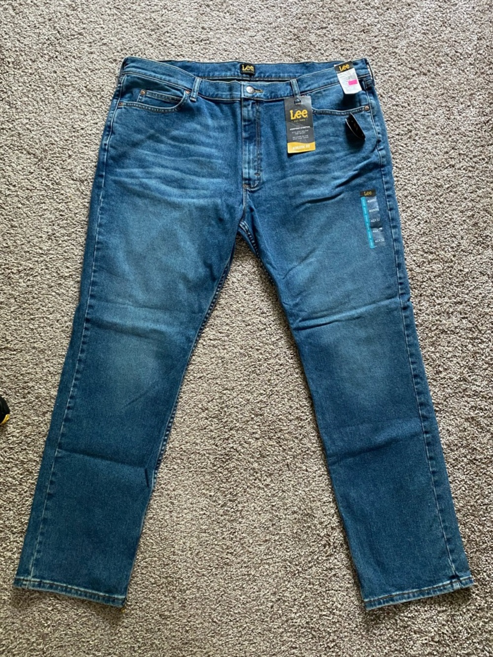 Size 42x32 Mens Athletic Fit Tapered Leg Lee Jeans (Cruise)